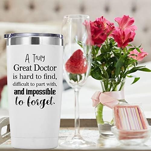 Cwtch наистина велик Доктор трудно да се намери подаръци-чаши. 20 унции (бяла) Забавна чаша на д-Р Подаръци за мъже и жени.Благодаря, Признателност, Пенсионни подаръци з?