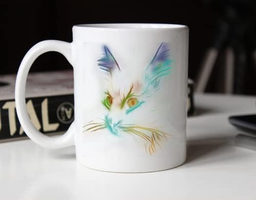 Подарък за Любителите на котки - Кафеена чаша с подсветка с променящ се цвят котки